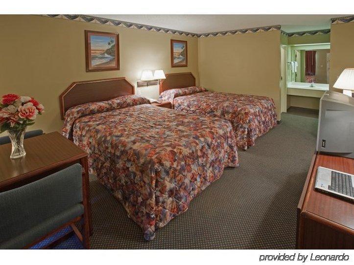 Americas Best Value Inn & Suites Slidell Quarto foto